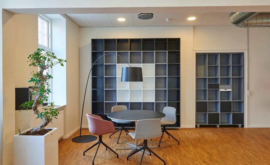 How Technology is Shaping the Future of Work and Office Culture