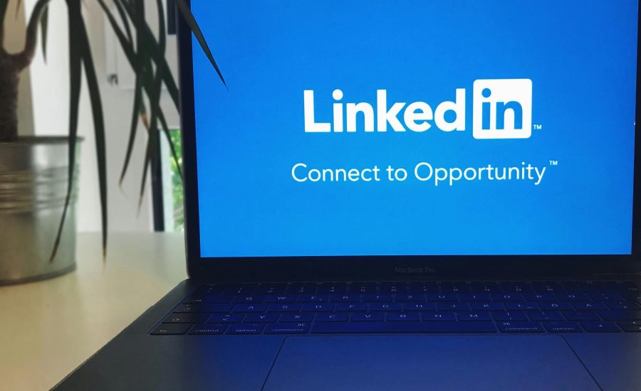 LinkedIn’s AI Tools Are Changing How People Find and Fill Jobs